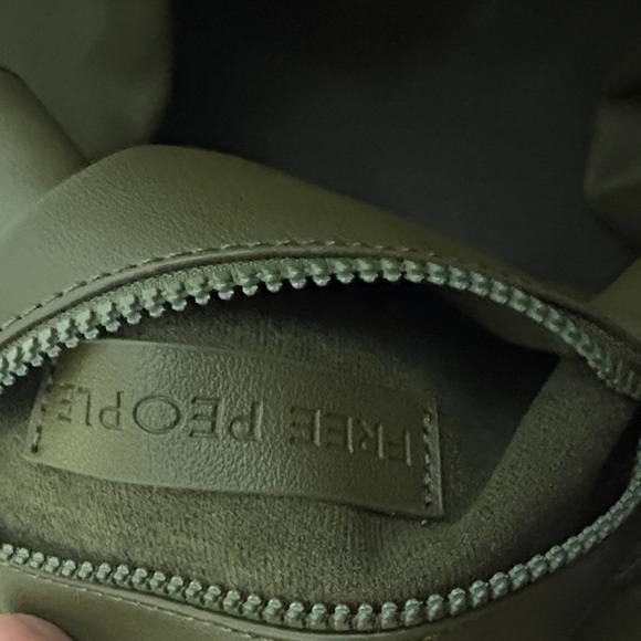 Free People Olive Green Hobo Bag - Picture 4 of 7